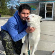 Anastasia Man with white cog