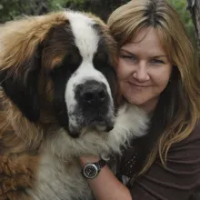 Jenny Kachnic and her Saint Bernard